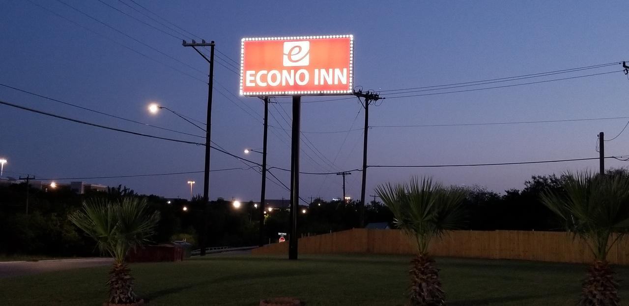 Econo Inn Lackland Afb-Seaworld San Antonio Bagian luar foto